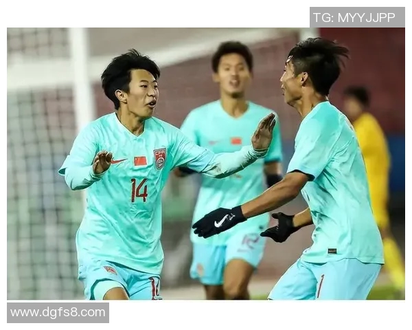 中国男篮惊险逆转韩国队以76比75赢得激烈对决展现团队精神与拼搏意志