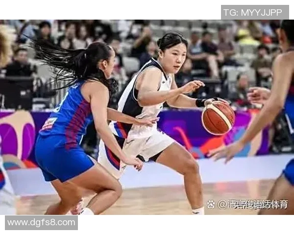 中国台北女篮与菲律宾女篮激战正酣争夺亚洲篮球赛重要胜利 中国台北女篮与菲律宾女篮激战正酣争夺亚洲篮球赛重要胜利