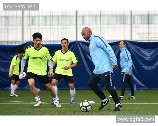 格雷茨卡的足球之路：从青训天才到德甲明星的成长历程