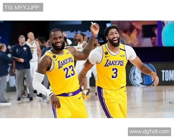 湖人对阵篮网季前赛精彩瞬间回顾与球员表现分析