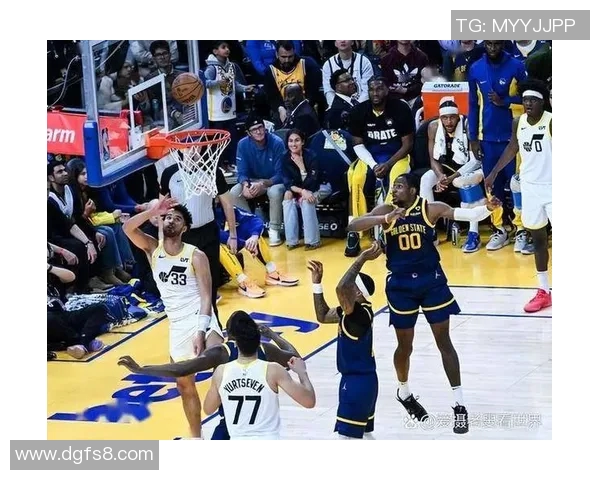 湖人对决掘金激战正酣球迷期待精彩表现与胜利归属