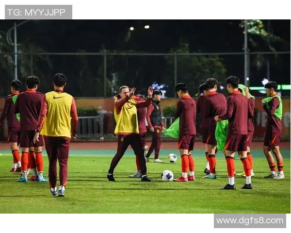 中国足球迎战吉尔吉斯全力争胜期待精彩对决展现实力与团队合作精神 中国足球迎战吉尔吉斯全力争胜期待精彩对决展现实力与团队合作精神