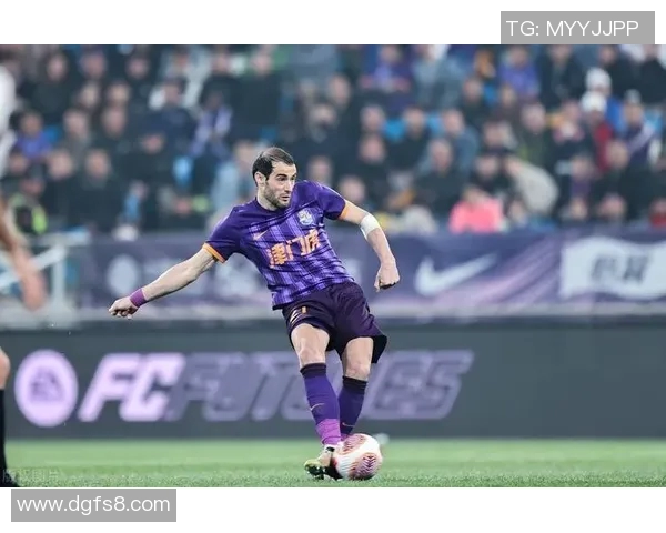 德黑兰独立与艾因激战正酣比分揭晓引发球迷热议 德黑兰独立与艾因激战正酣比分揭晓引发球迷热议