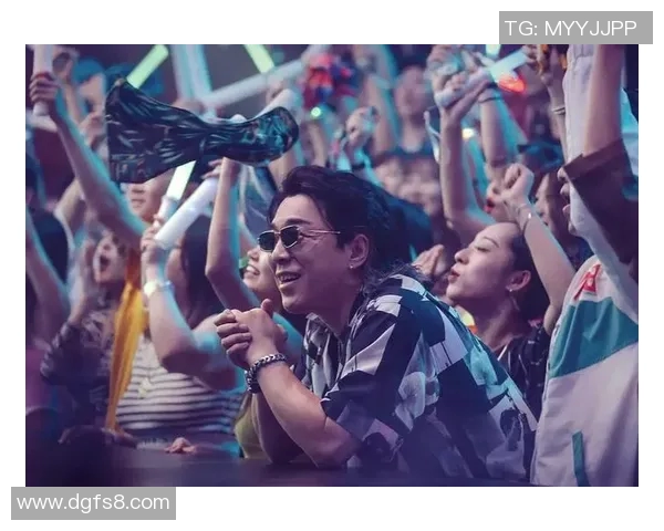 重庆街舞队的奋斗与荣耀：一段不平凡的突破之旅