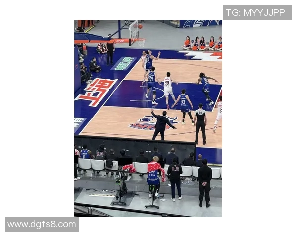 上海排球队战术创新引领潮流助力球队再创辉煌成就